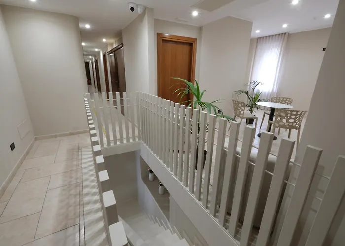 ヌオーヴォ メトロ 3* ミラノ